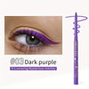 Lápiz delineador de ojos morado mate impermeable etiquetado #03 púrpura oscuro, mostrado junto a un ojo de ejemplo.