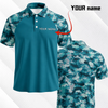 Ein individuelles Poloshirt in Türkis mit Tarnmuster und kontrastierenden Bündchen an Kragen und Ärmeln.