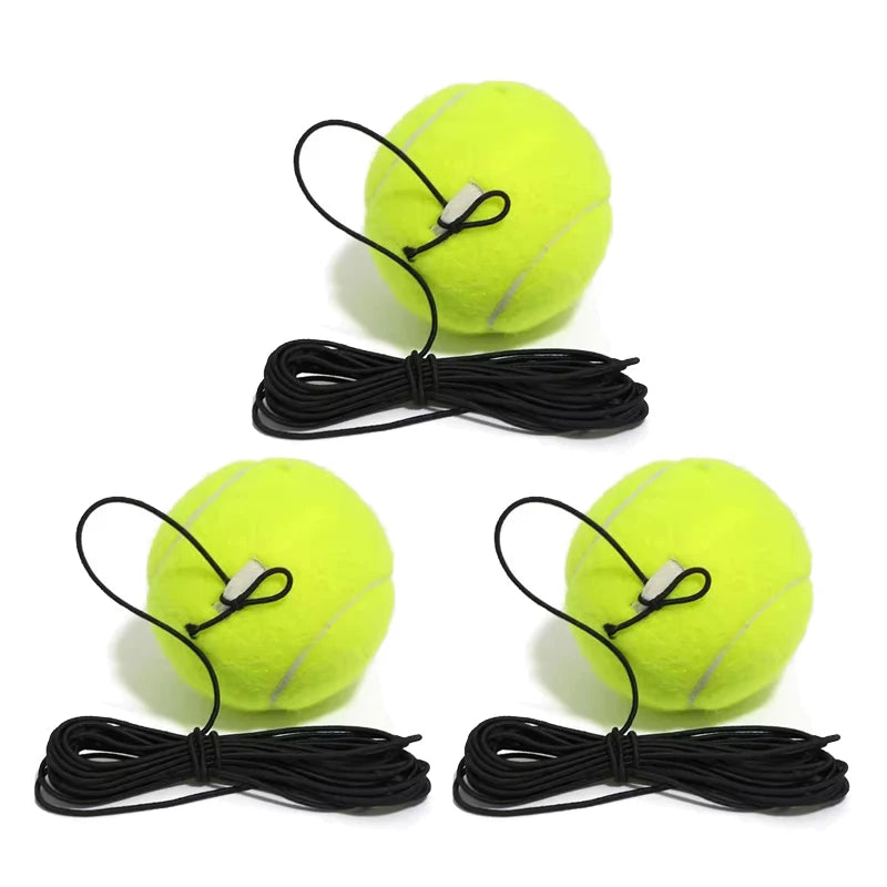 Gul tennisball med svart elastisk snor og stabil base.