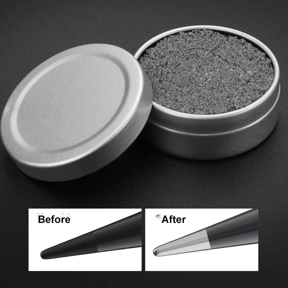 Før og etter-bilde som viser loddingsspissrensemiddel påført en metallspiss.