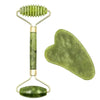 Rodillo de jade natural y juego de gua sha con piedra verde y mangos metálicos.