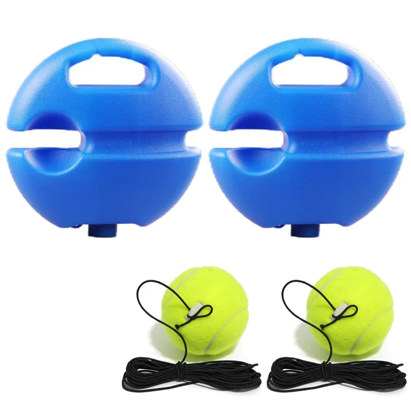 Et par blå tennistreningssko med elastiske baller og svarte snorer.
