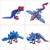 Tres vistas de una figurilla de dragón articulado azul y rojo para escritorio, mostrando diferentes ángulos y detalles.