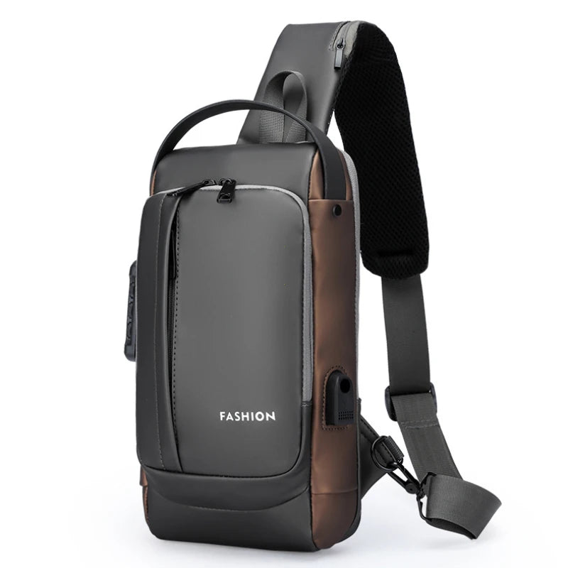 Bolso bandolera antihurto para hombre, gris oscuro y marrón, con correa negra.